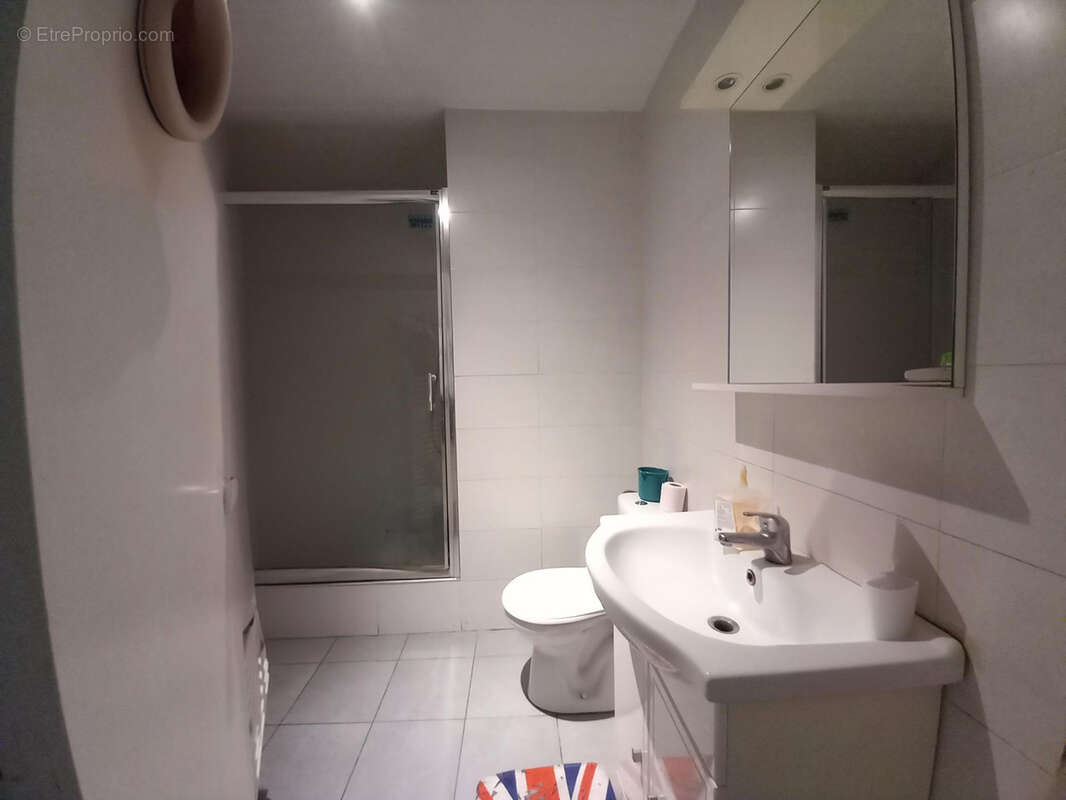 Appartement à MARSEILLE-3E