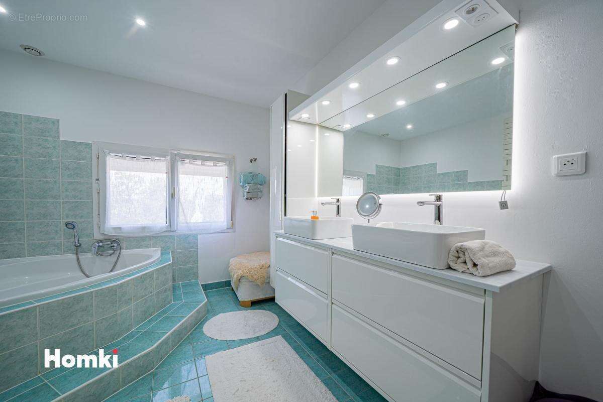 Maison d'architecte de 186 m²– Vue Panoramique d'Exception – SAMOGNAT 01580 - photo 11