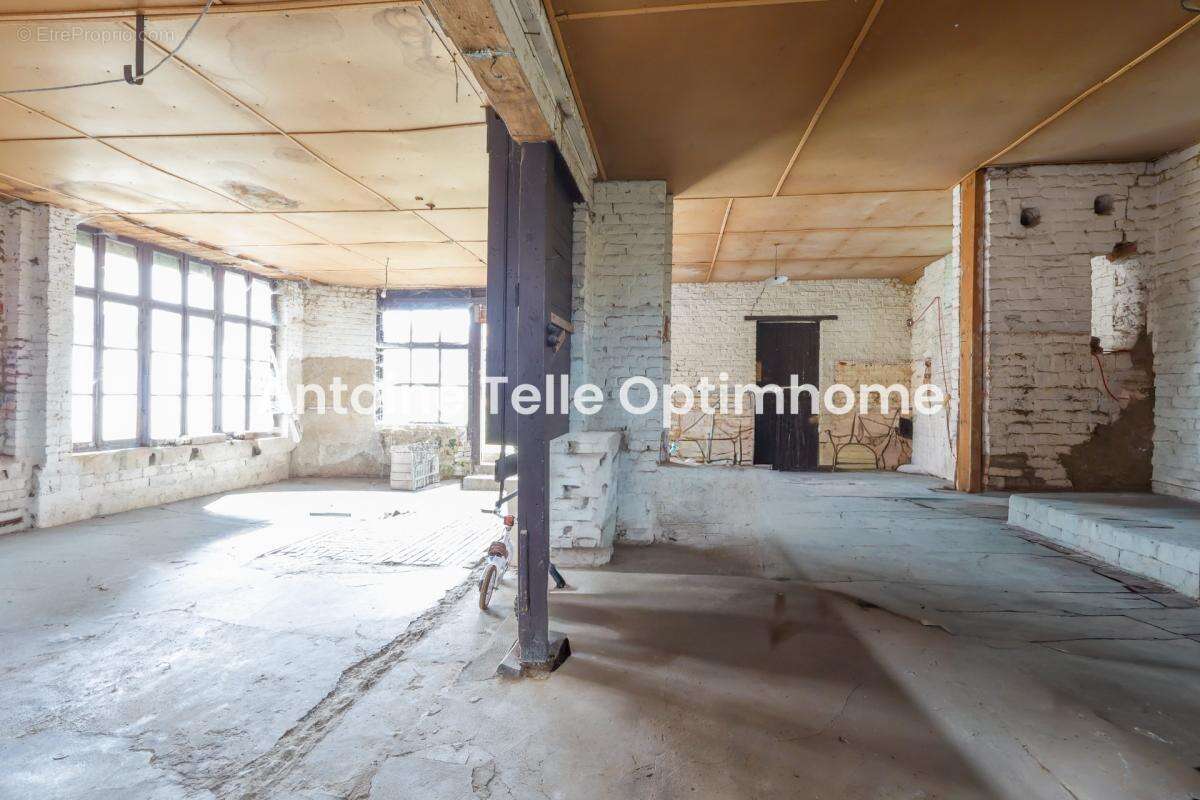 Poix du Nord 59218 - Maison individuelle avec dépendance & jardin sur 540m² - photo 10