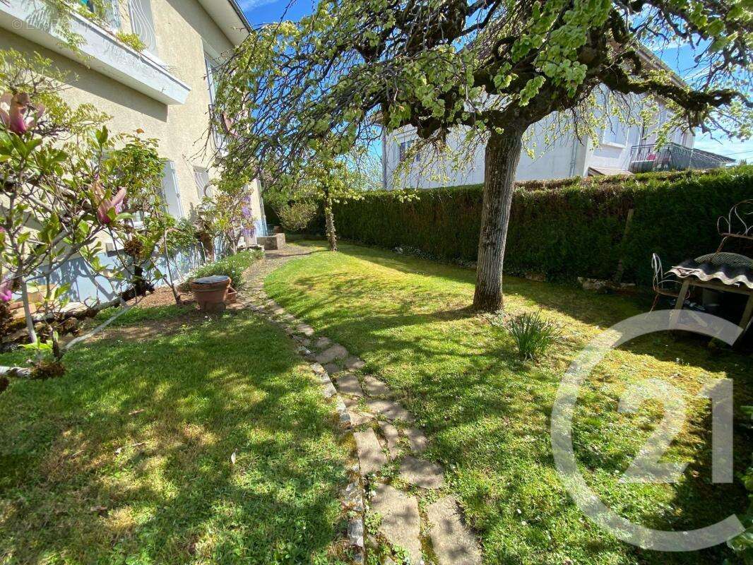 Maison à RILHAC-RANCON