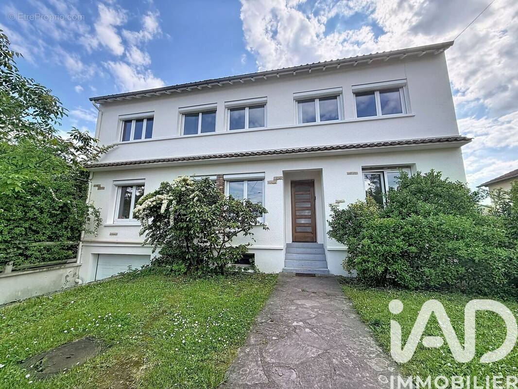 Photo 1 - Maison à ERMONT