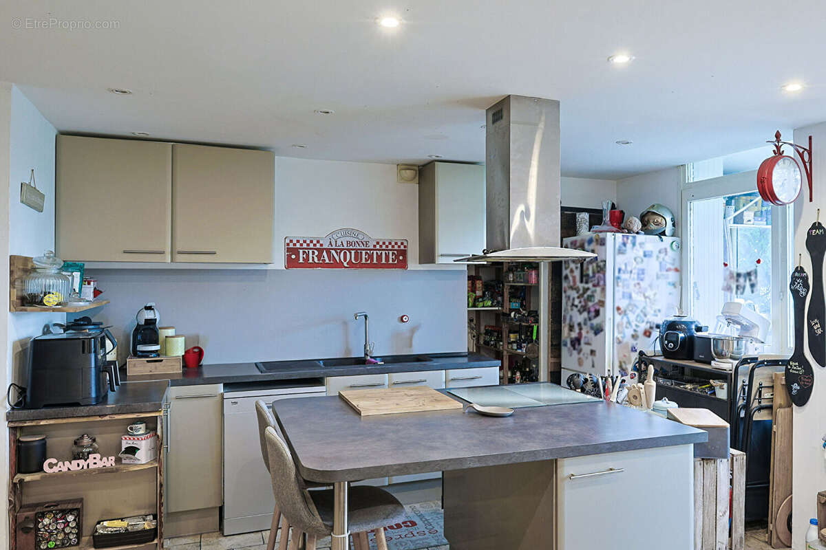 Appartement à MARSEILLE-13E