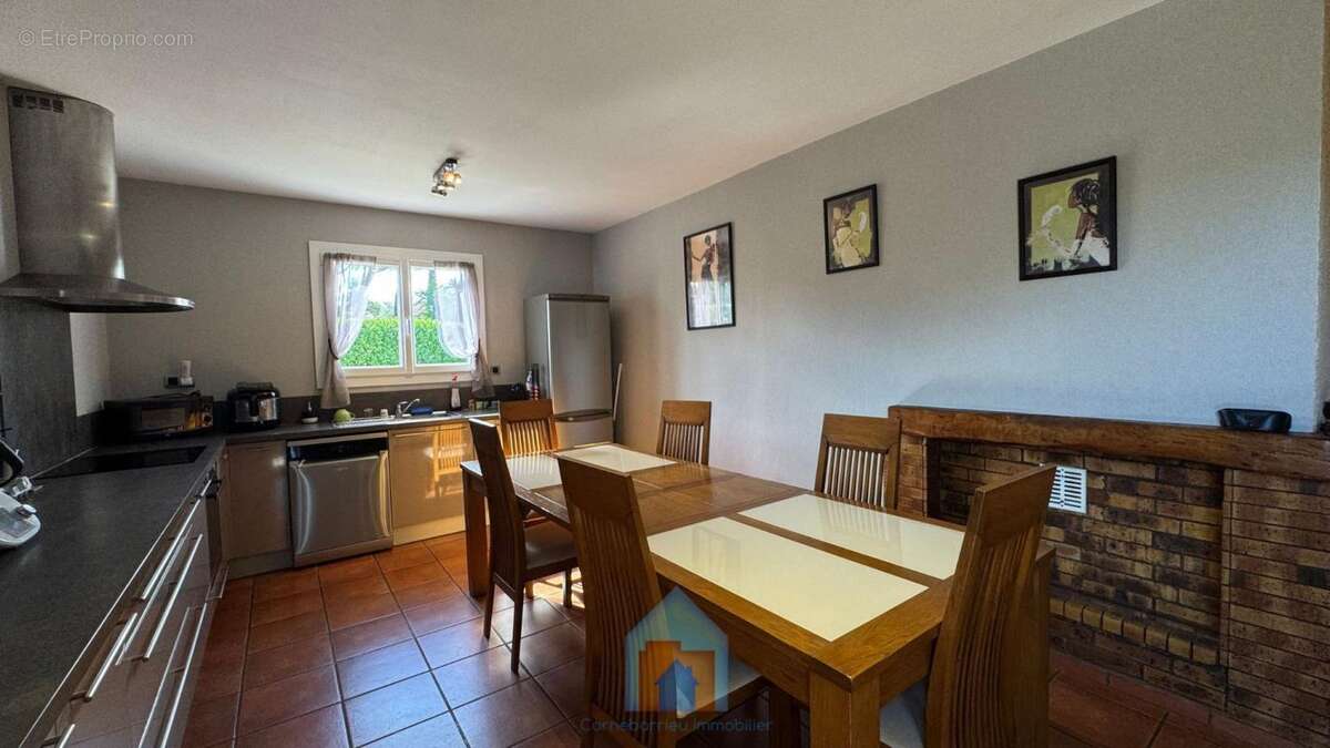 Maison à CORNEBARRIEU