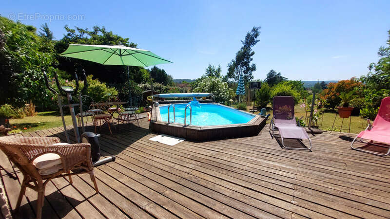 Maison de plain-pied rénovée avec piscine, terrasse couverte de 50 m² et chalet indépendant – Périgord Noir - photo 16