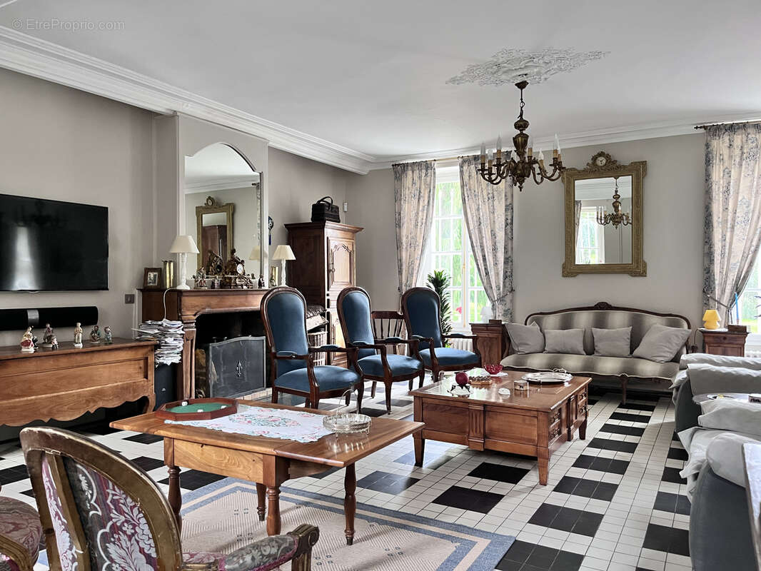 Maison à MORTAGNE-AU-PERCHE