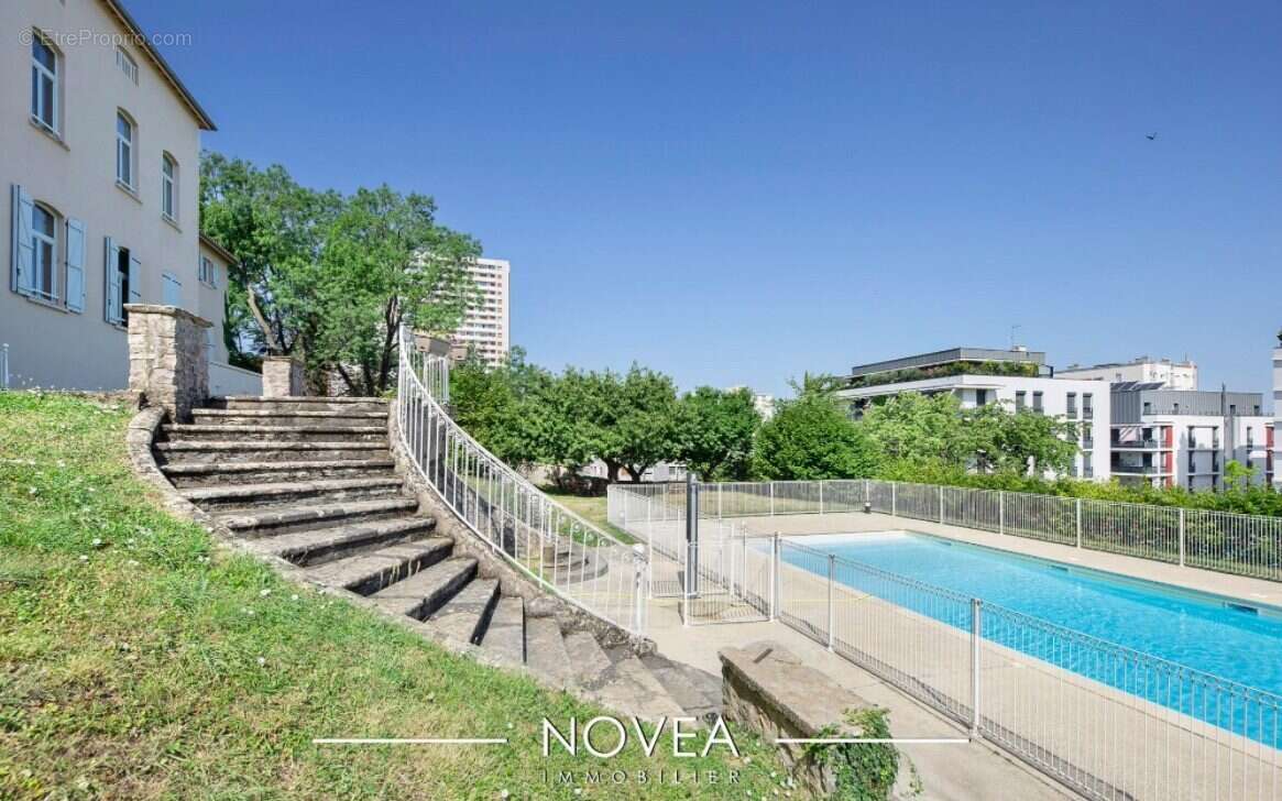 Appartement à LYON-5E
