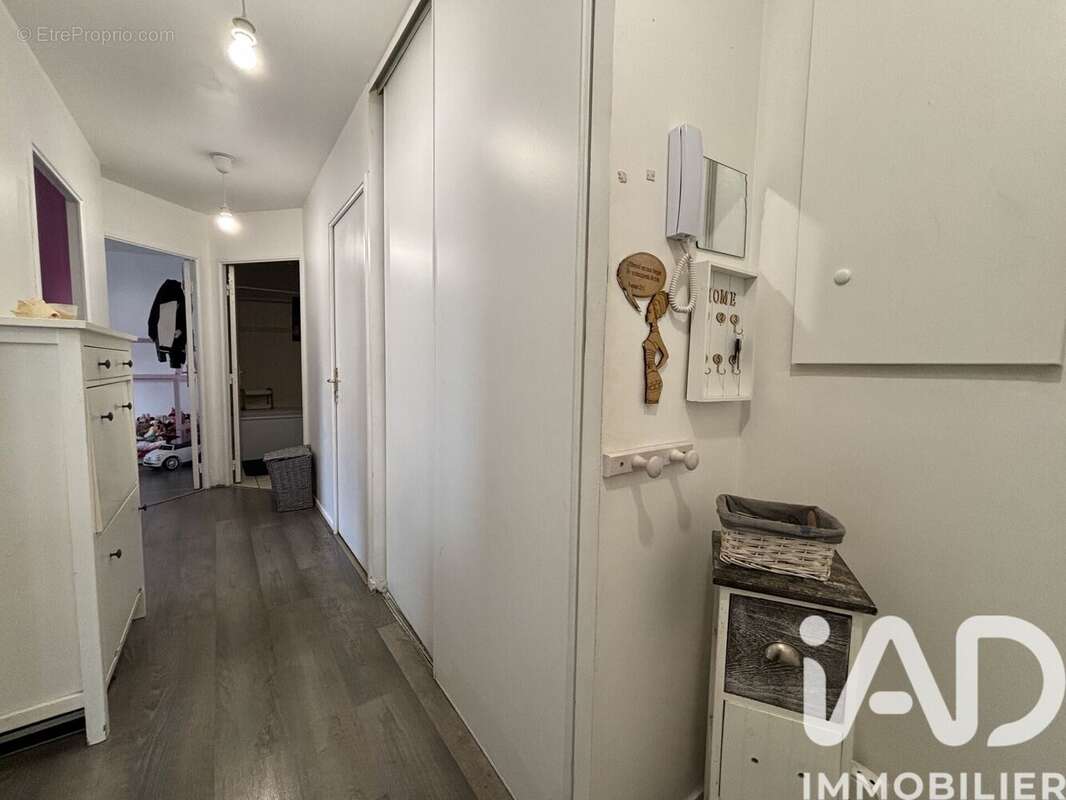 Appartement 65 m² à Torcy  - photo 9