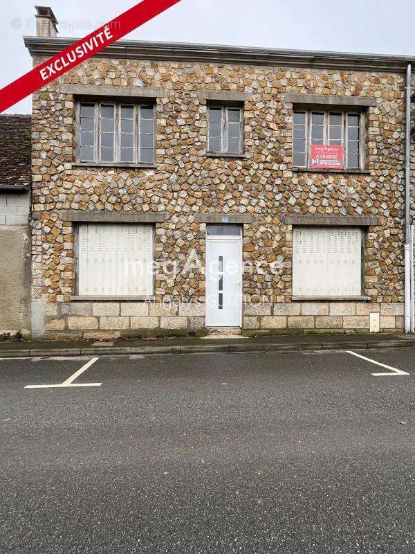 Maison à SAINT-REMY-DU-VAL