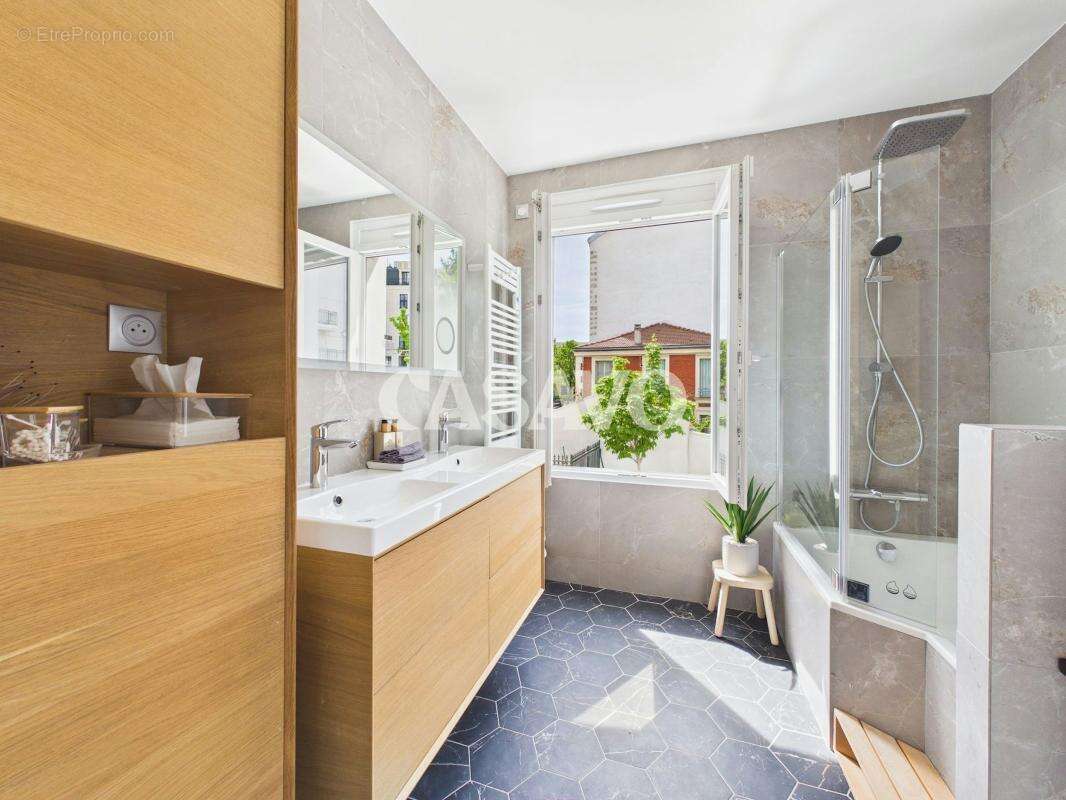 Vente Maison 6 pièces de 162m² - 92800 Puteaux - photo 10
