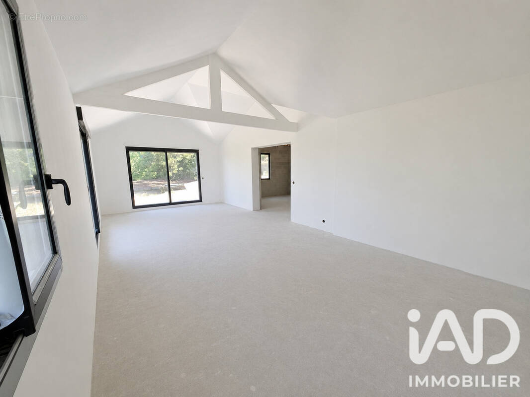 Photo 1 - Maison à LA FERTE-ALAIS