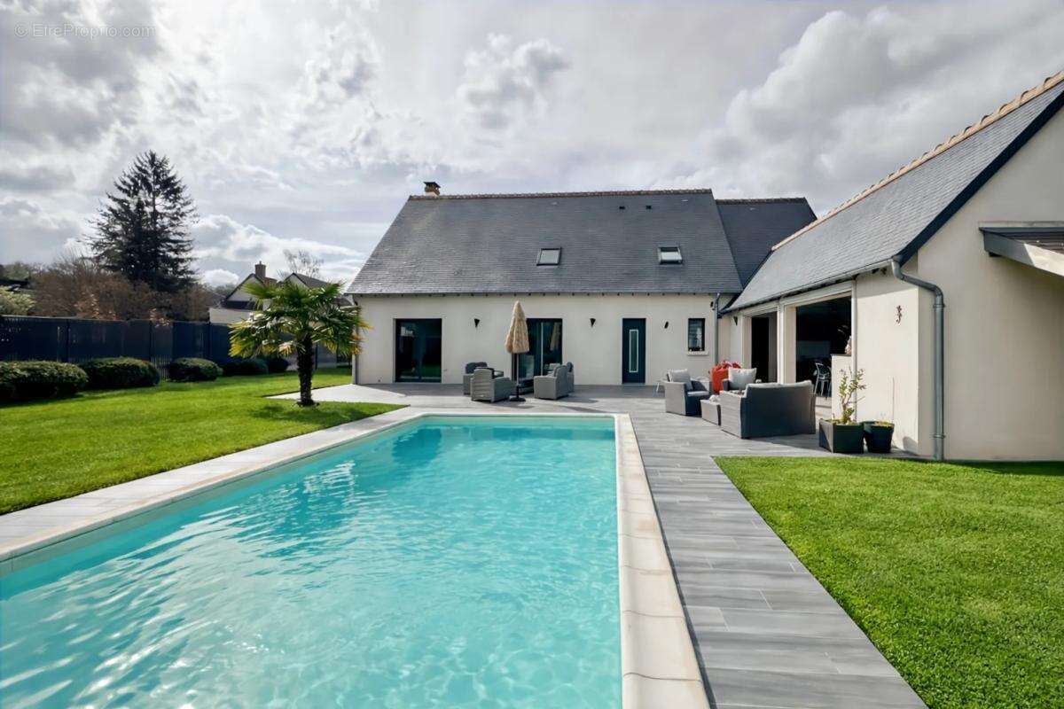 Maison à MONTLOUIS-SUR-LOIRE