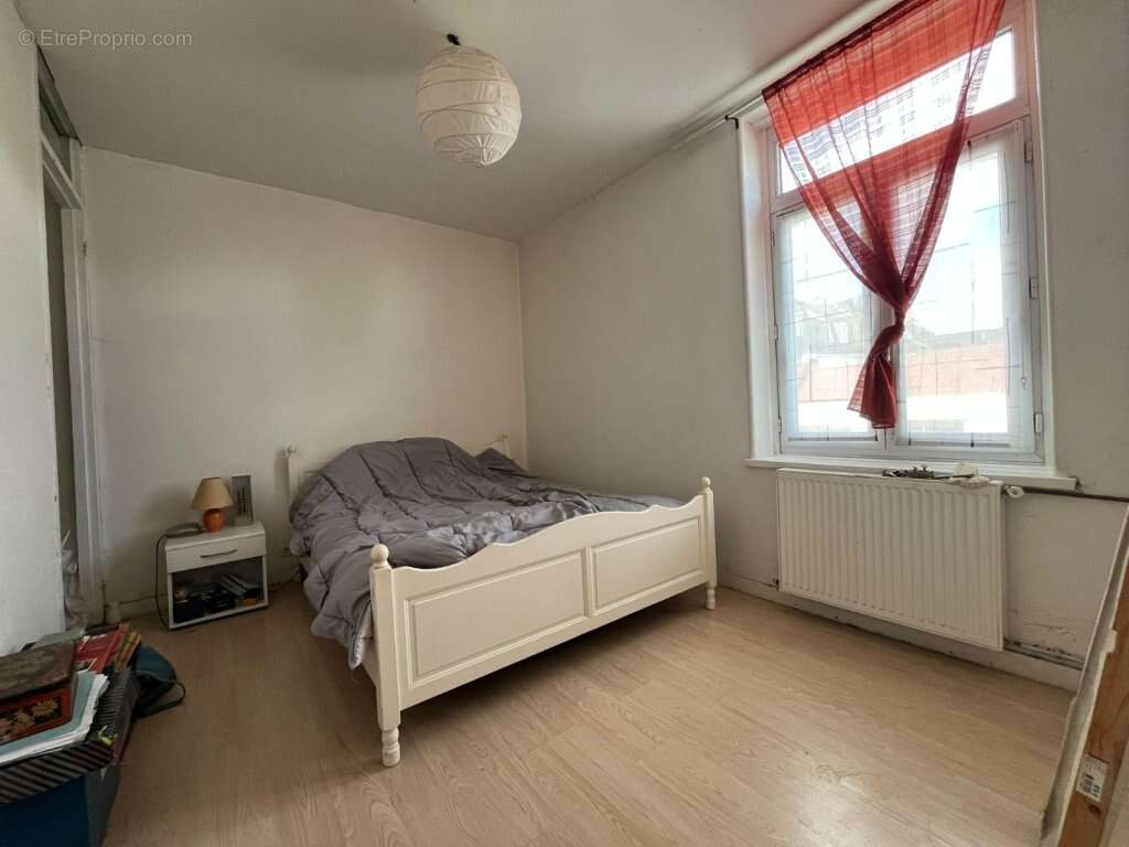 Maison centre ville de Croix - photo 6