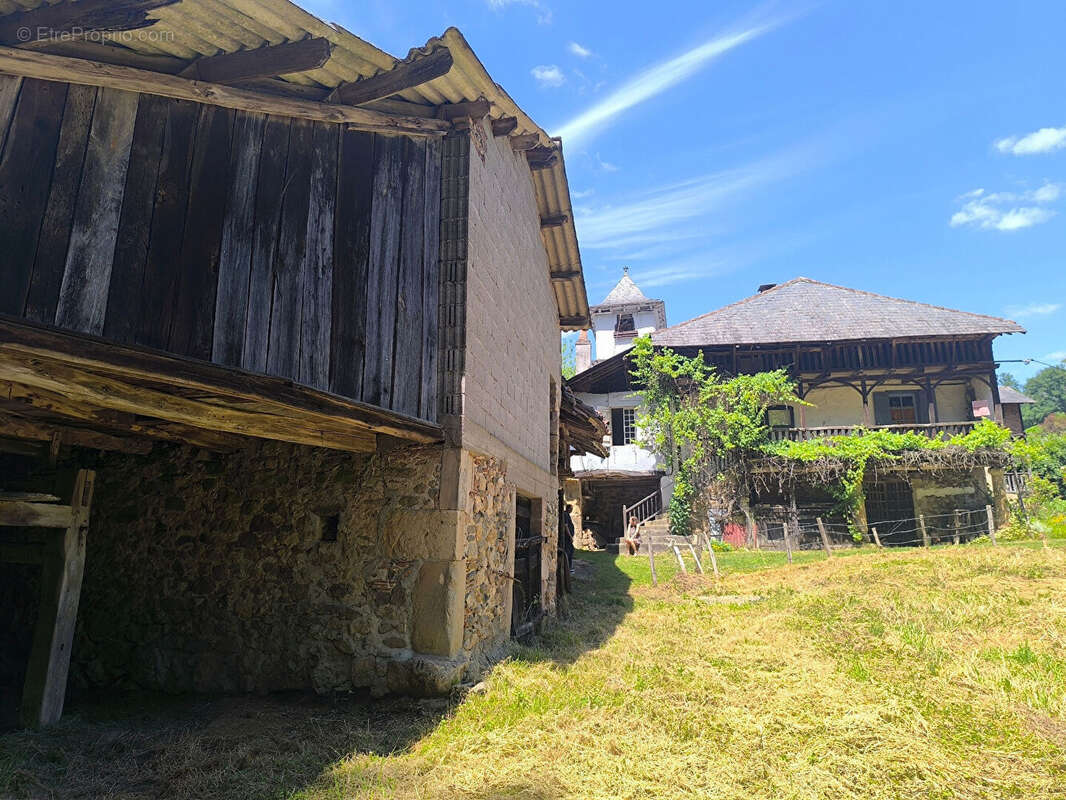 Maison à CAPDENAC