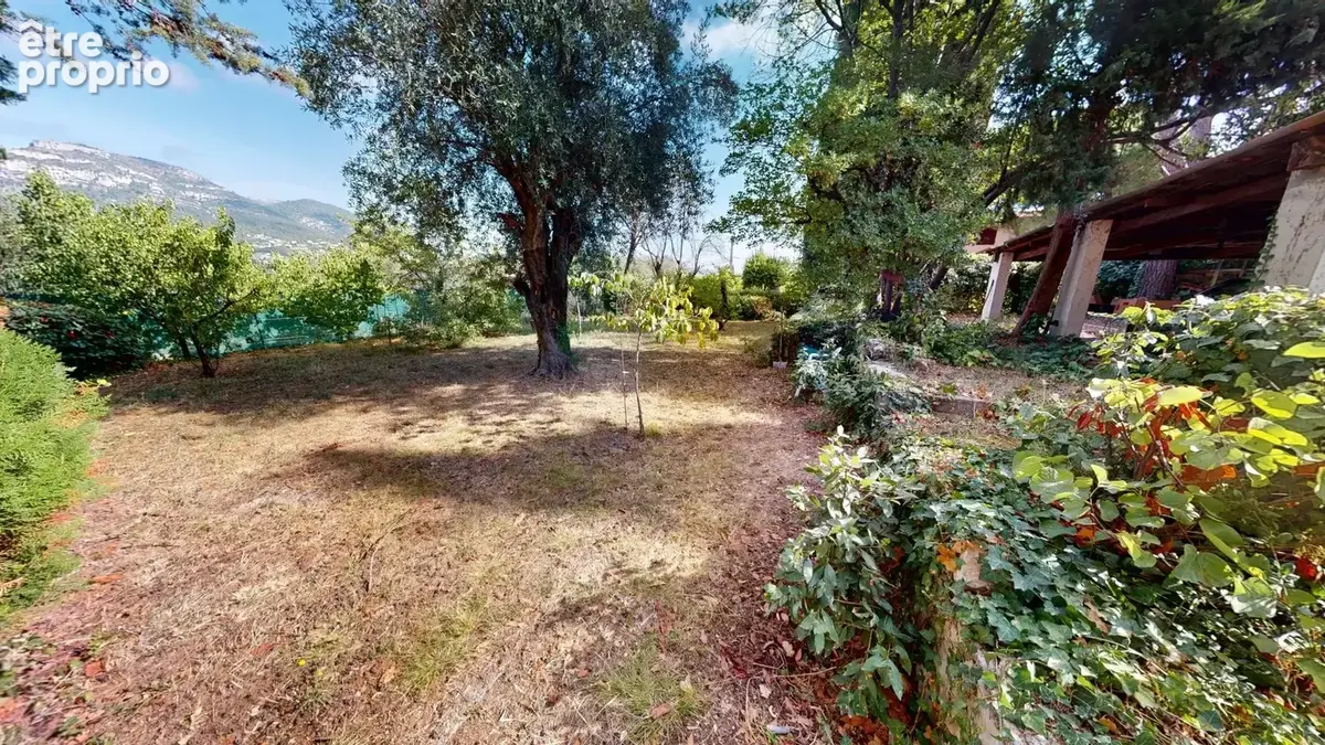 VILLA individuelle avec piscine 5 PIECES à LA GAUDE - photo 13
