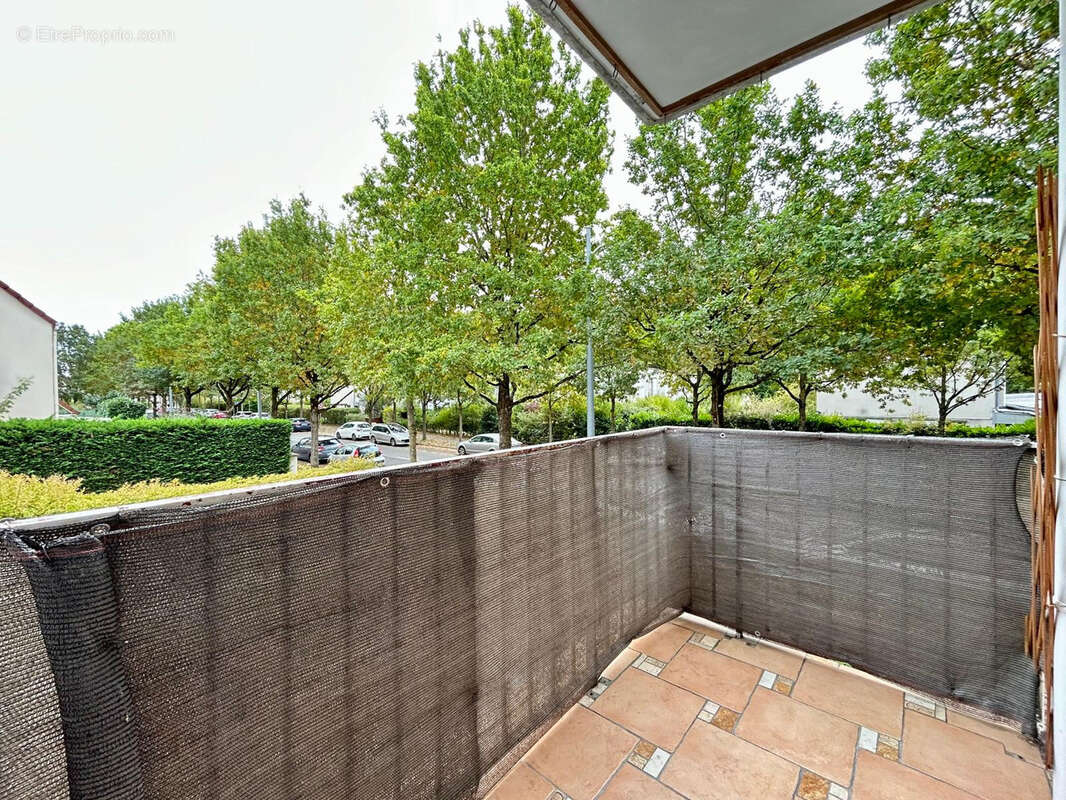 Appartement à SAINTE-GENEVIEVE-DES-BOIS