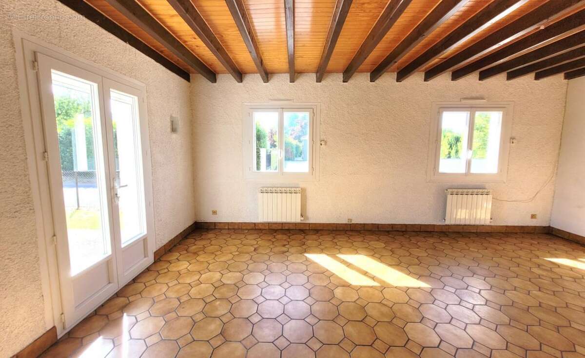 En exclusivité, à moins de 10 minutes de Riom et 20 minutes de Clermont-Ferrand - photo 9