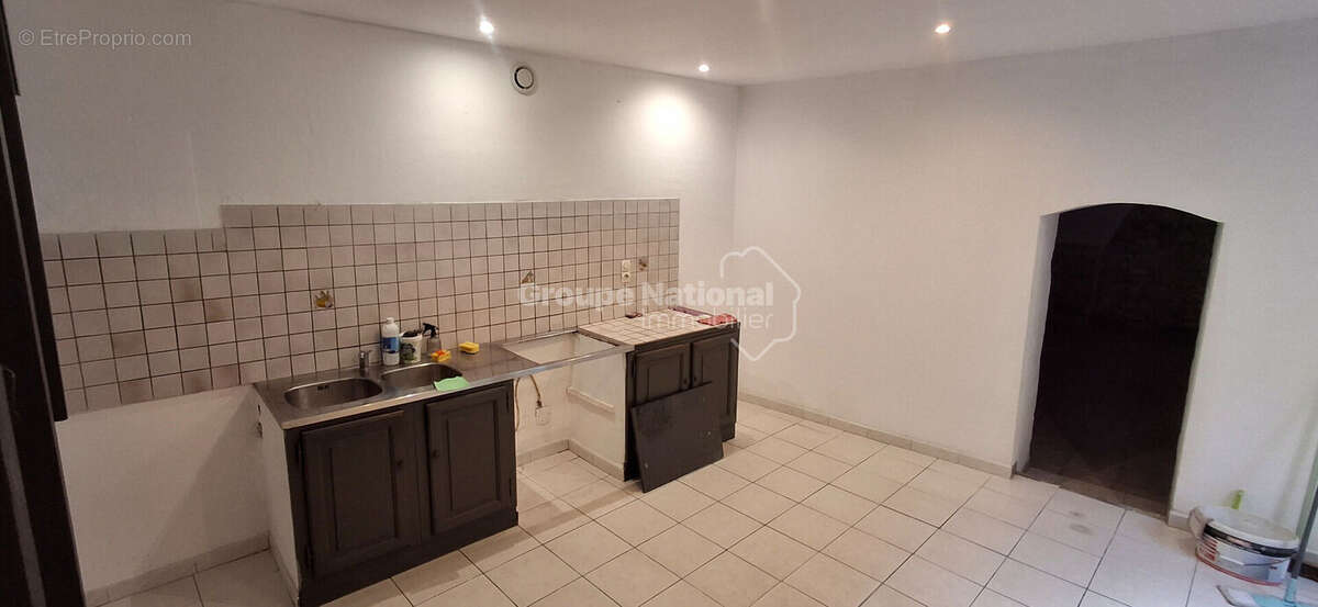 MONTFRIN Maison avec cour - photo 6