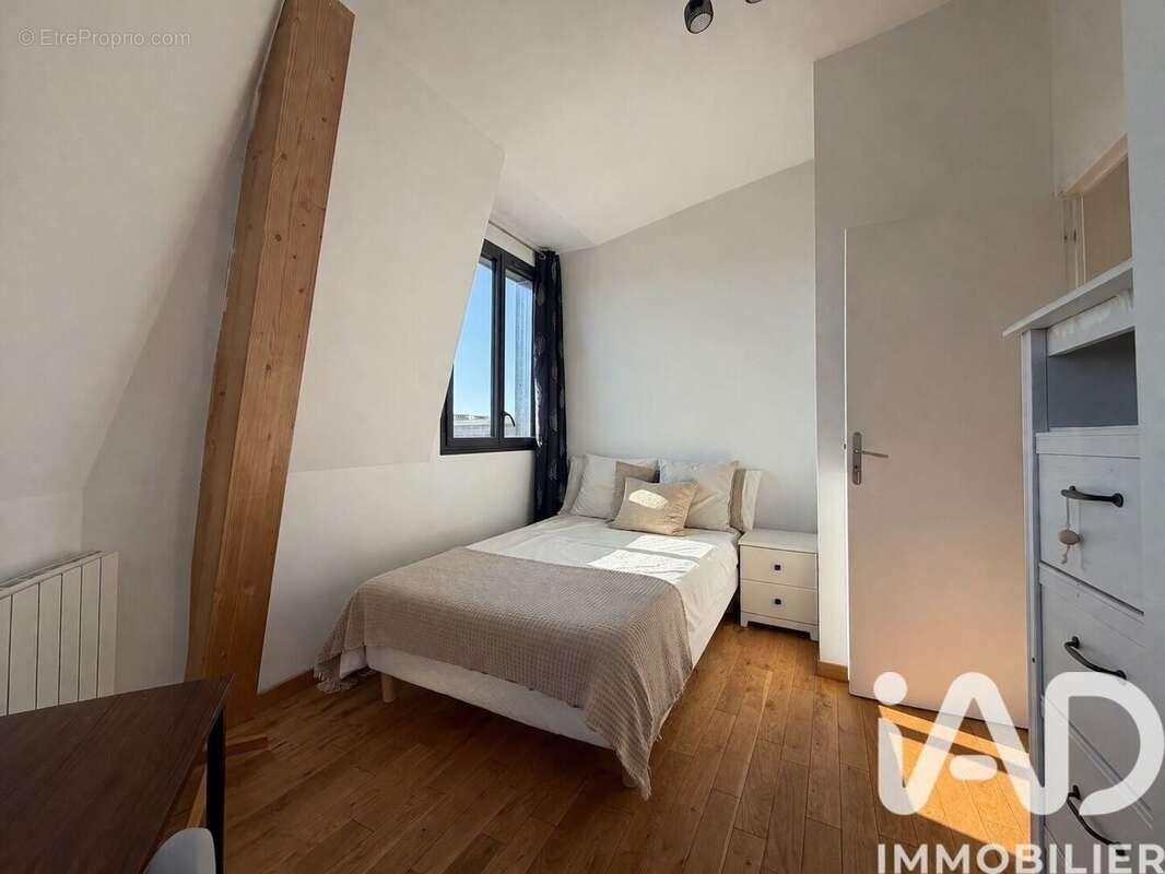 Photo 6 - Appartement à SURESNES