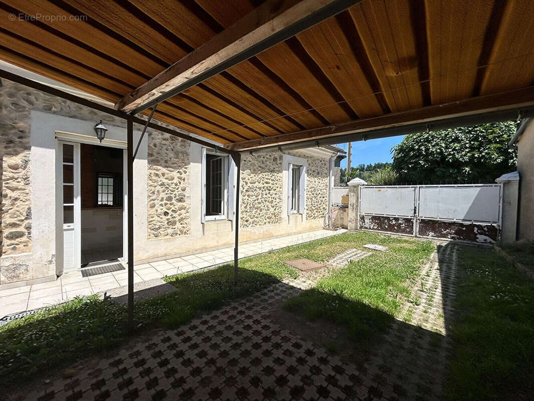 Maison à LOUBAJAC