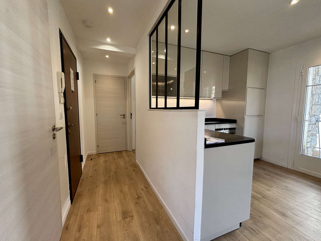 Appartement à ROQUEBRUNE-CAP-MARTIN