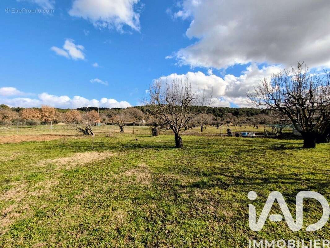Maison 266 m² à Pernes-Les-Fontaines  - photo 4