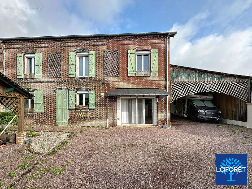 Maison à BERNAY