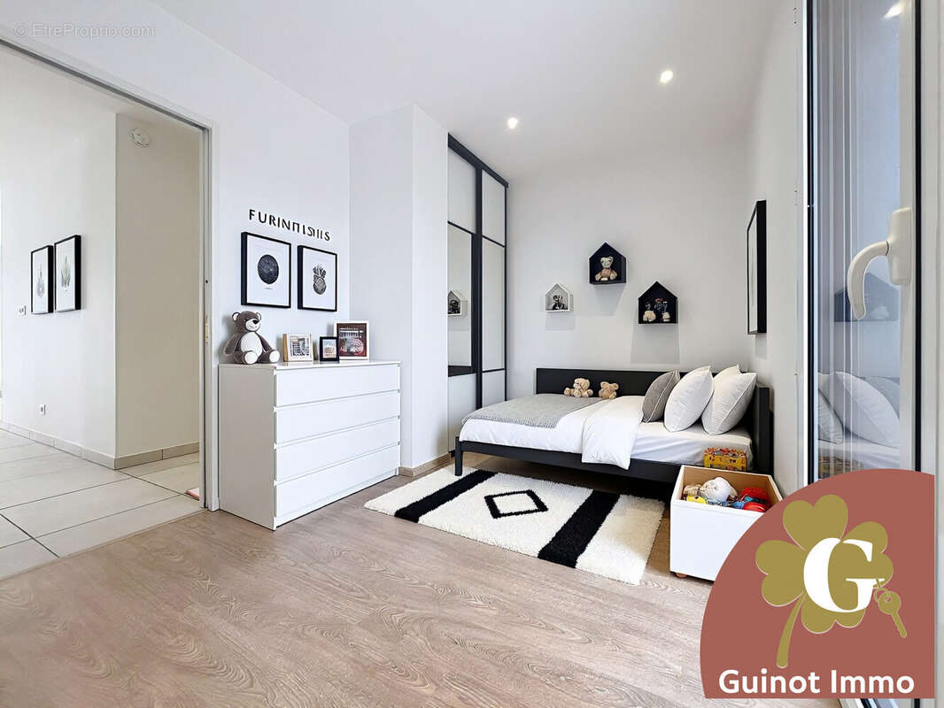 Appartement à SAINT-MAURICE-D'ETELAN
