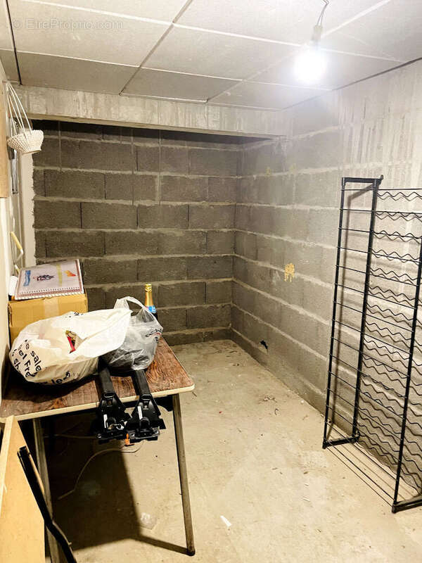 Maison à CIVRAY-SUR-ESVES