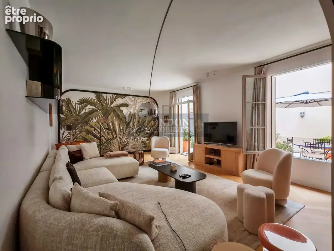 Photo Maison à Versailles au prix de 1 770 000€