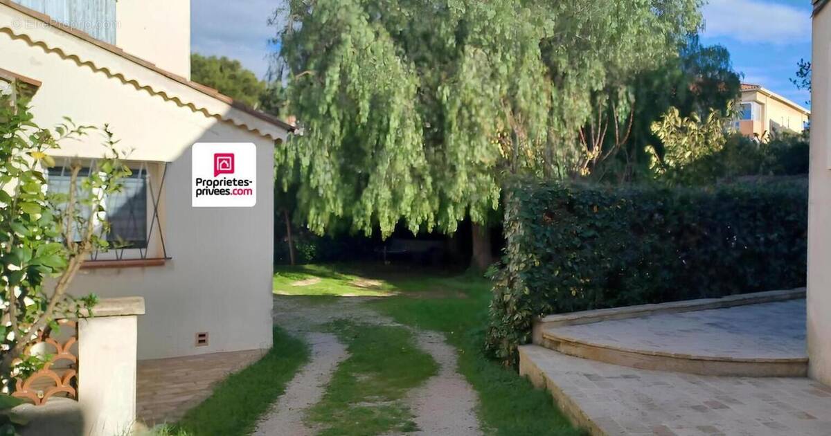 Maison à SIX-FOURS-LES-PLAGES