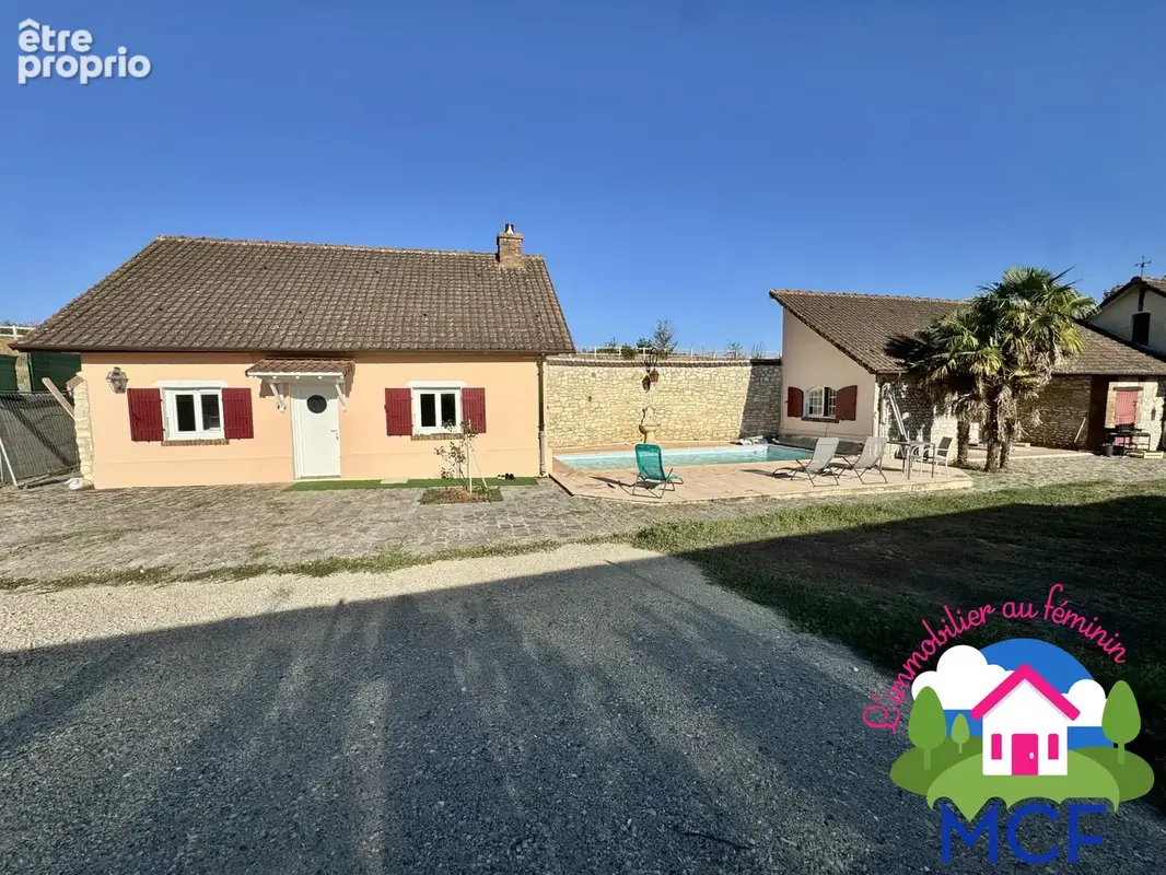 Maison 3 pièces 38 m² à vendre à Breval (78980) - photo 2