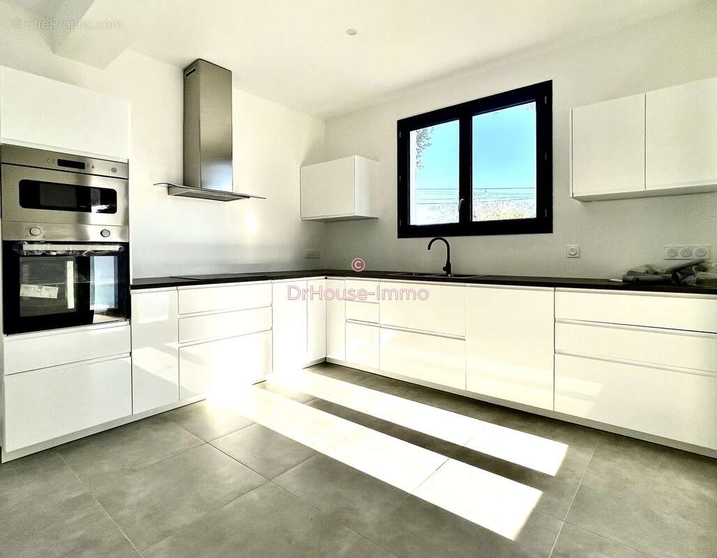 Maison à MURVIEL-LES-BEZIERS