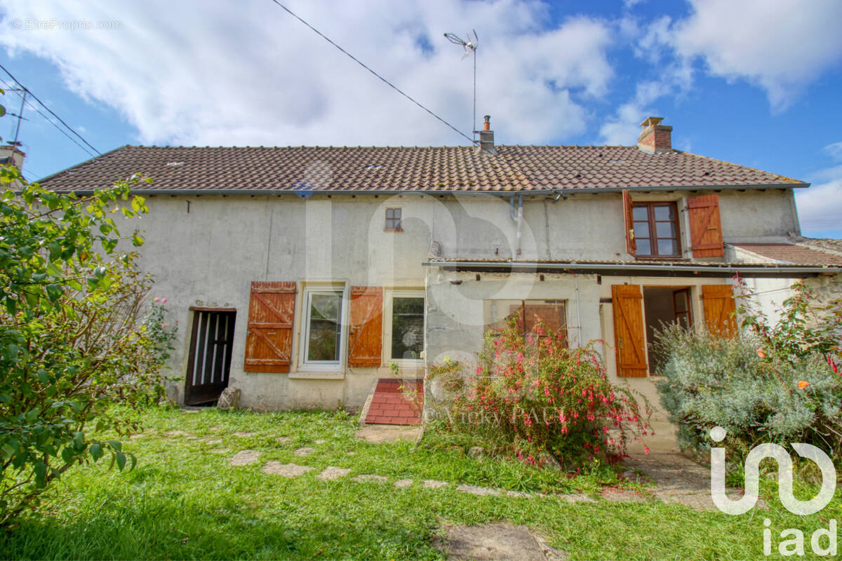 Photo 1 - Maison à ANGERVILLE