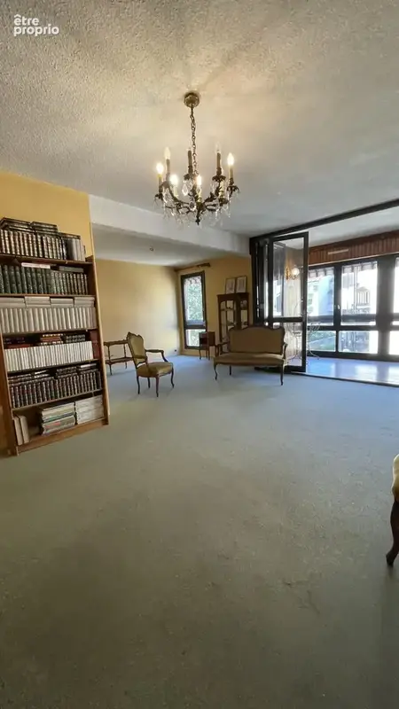 Appartement 4 pièces 100 m² à vendre à Chamalieres (63400) - photo 2