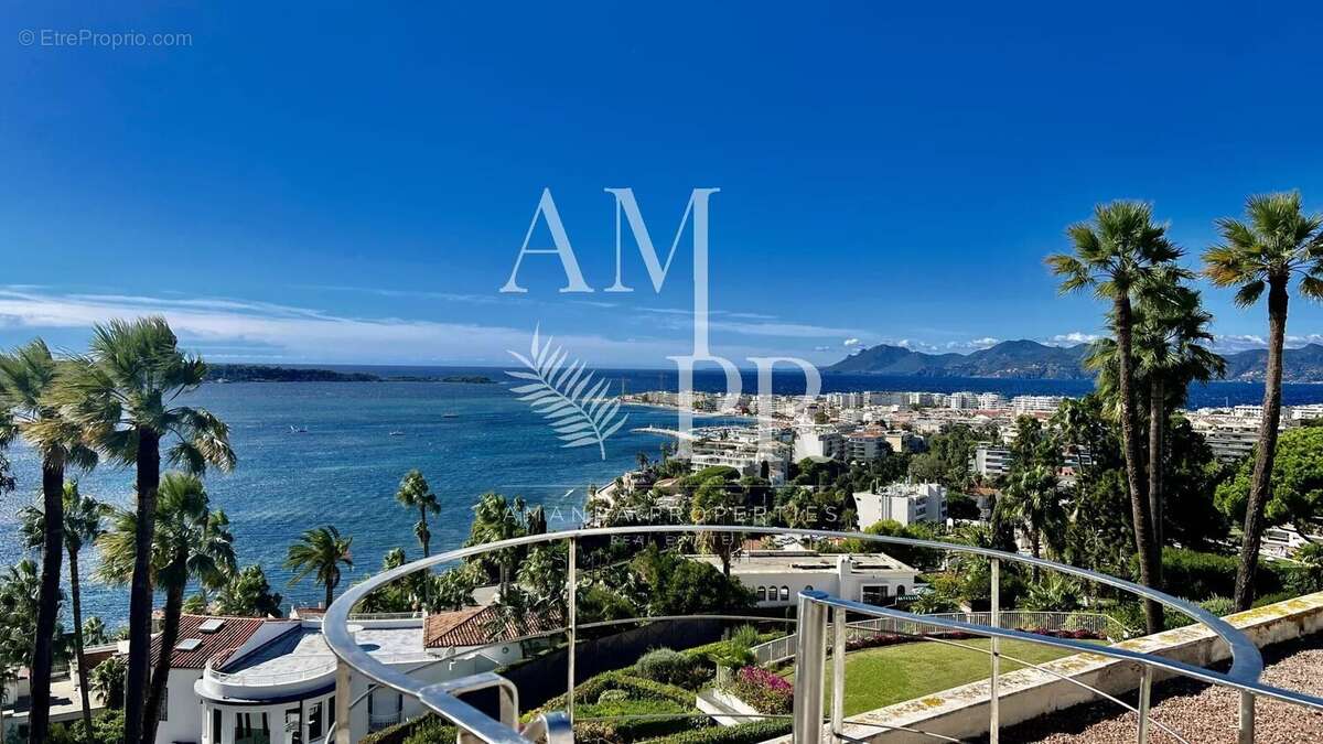 Cannes Californie - Toit terrasse  de 143 m2 - Solarium de 145m2  Vue mer panoramique - photo 20