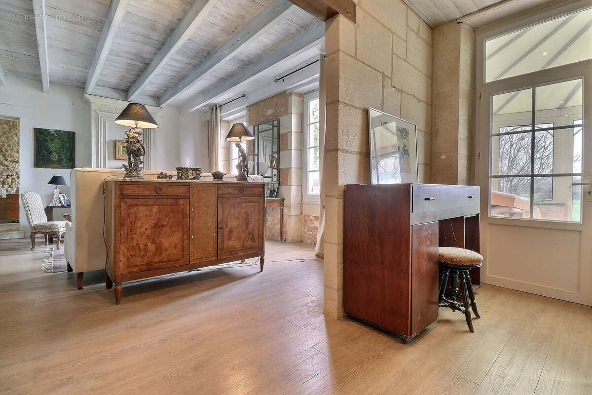 Maison à SAINT-CIERS-SUR-GIRONDE