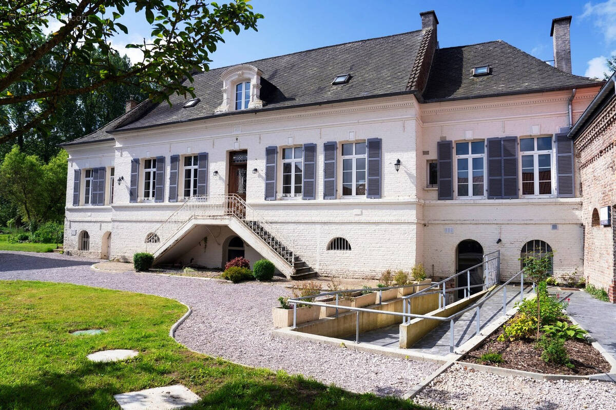 Maison à REBREUVIETTE