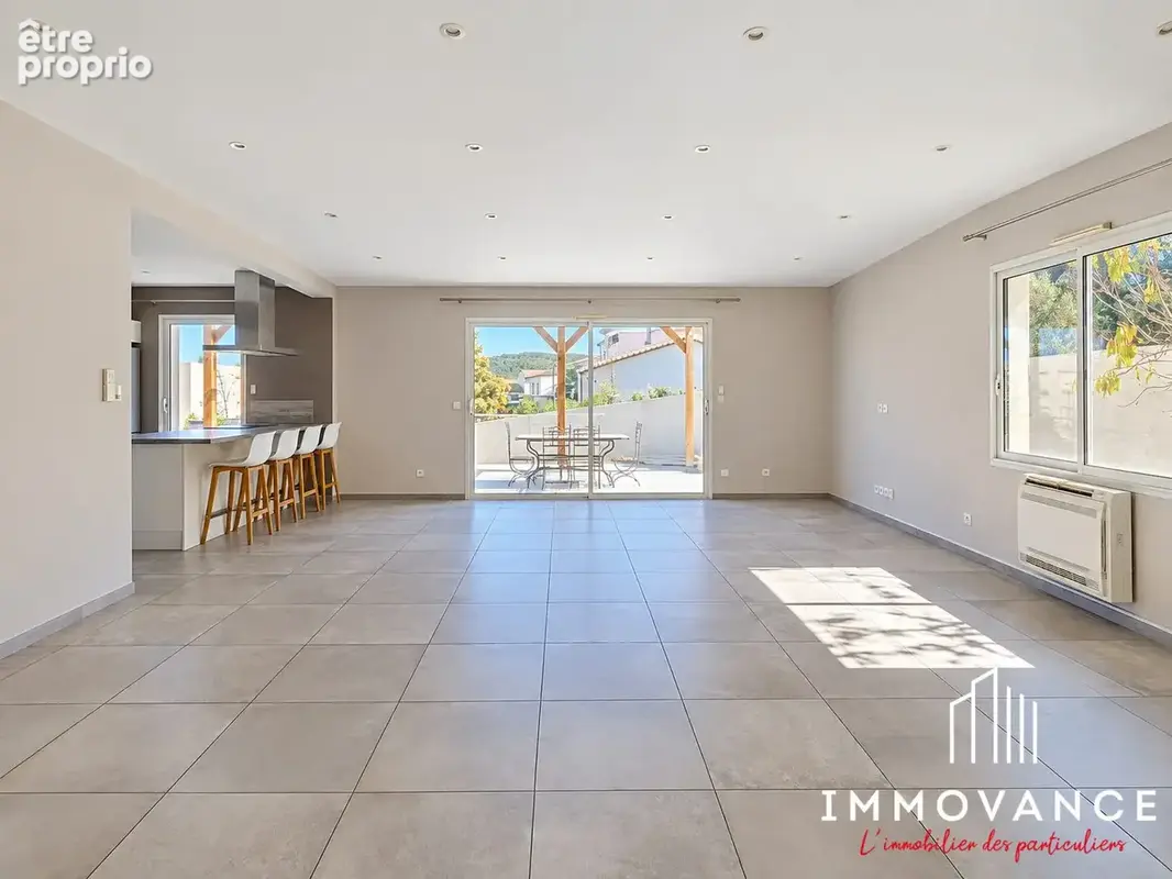 Maison 134 m² à Fabregues  - photo 4