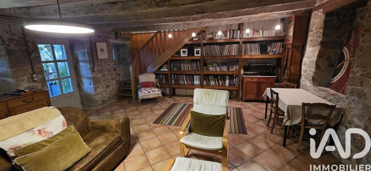 Photo 9 - Maison à ROUMEGOUX