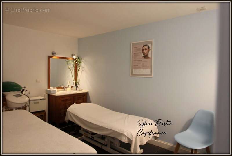 Commerce à CRECY-LA-CHAPELLE