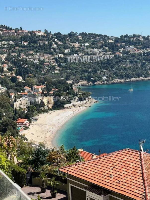 Appartement à ROQUEBRUNE-CAP-MARTIN