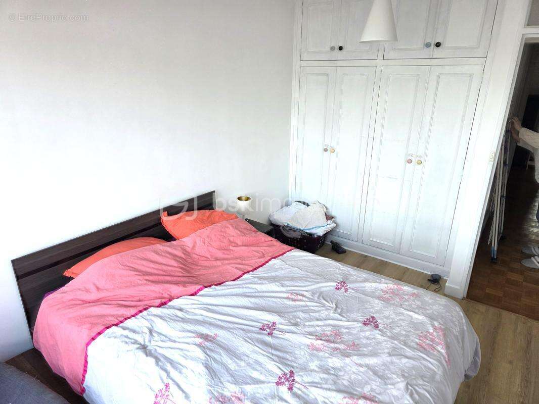 Nouveauté Secteur Mairie - Charmant Appartement de 3 pièces de 68 m² avec balcon au 6e étage sur 8 - photo 12