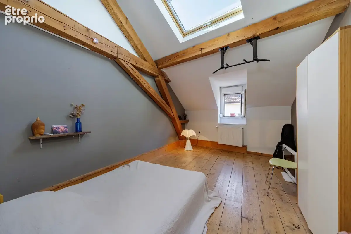 Maison à vendre 7 pièces DIVONNE LES BAINS (01) - photo 17