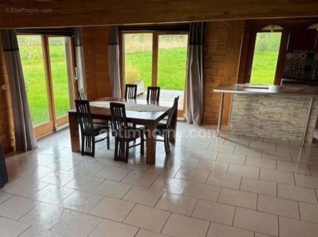 Chalet en bois 5 chambres avec terrain et garage - Proche Belgique et Luxembourg - photo 3