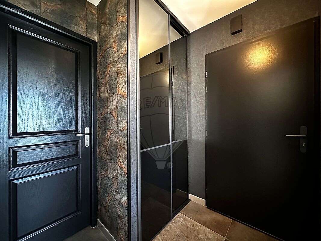 Appartement à AMNEVILLE