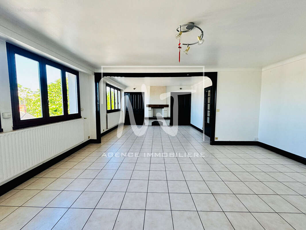 Appartement lumineux à vendre à Angers (quartier Madeleine) avec terrasse - photo 5