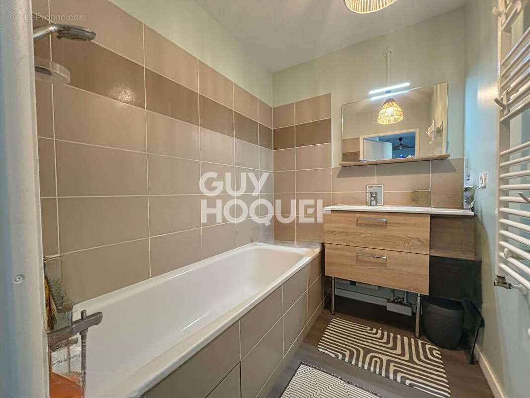 Appartement à STAINS