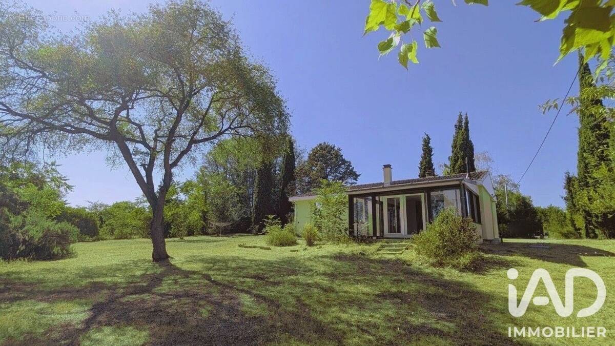 Photo 1 - Maison à MOUSSEAUX-SUR-SEINE