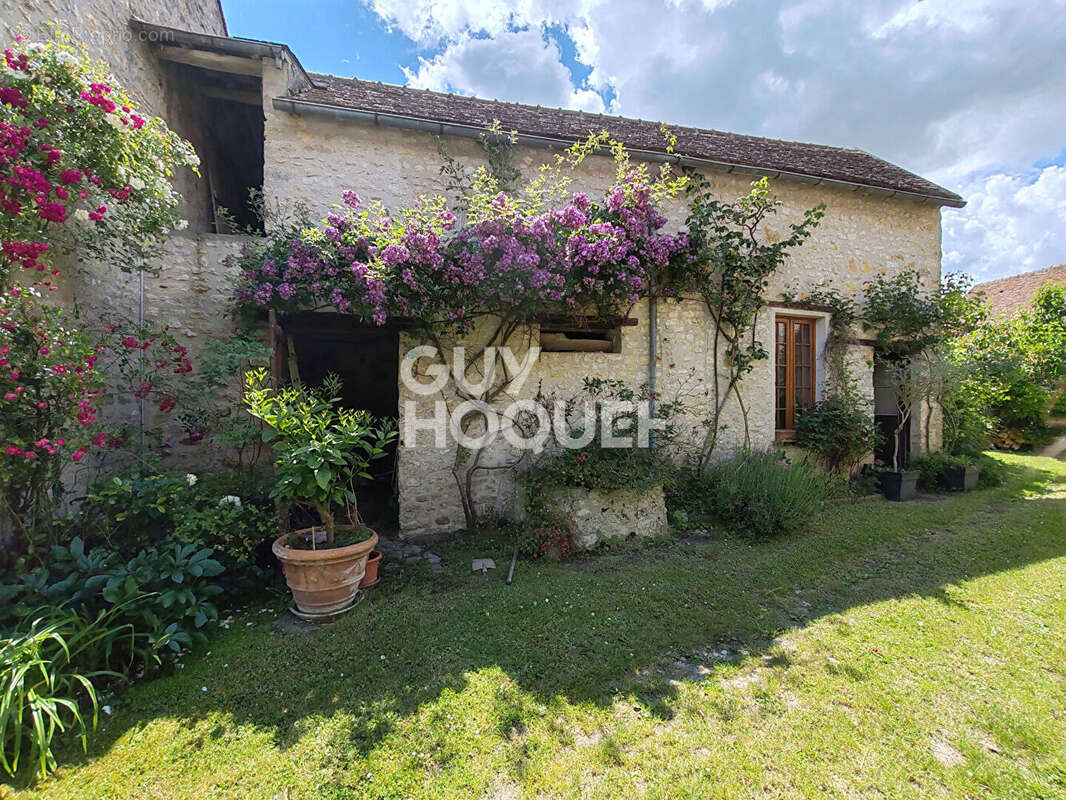 Maison à MILLY-LA-FORET