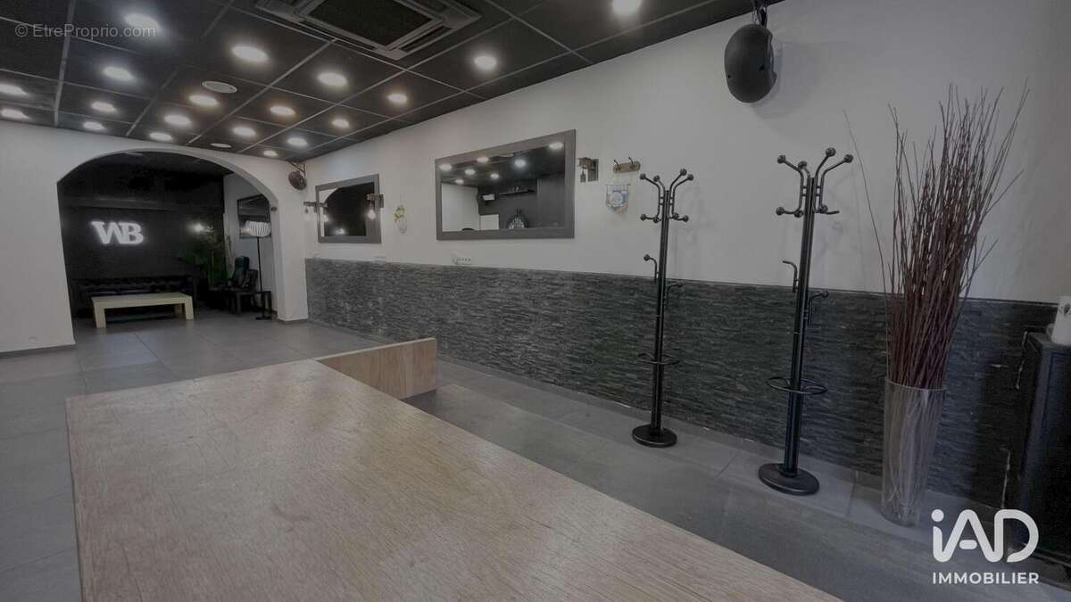 Photo 4 - Commerce à MARSEILLE-6E